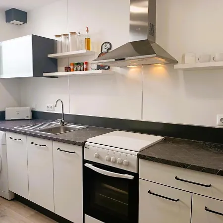 Service - Igualada Daire Calafell